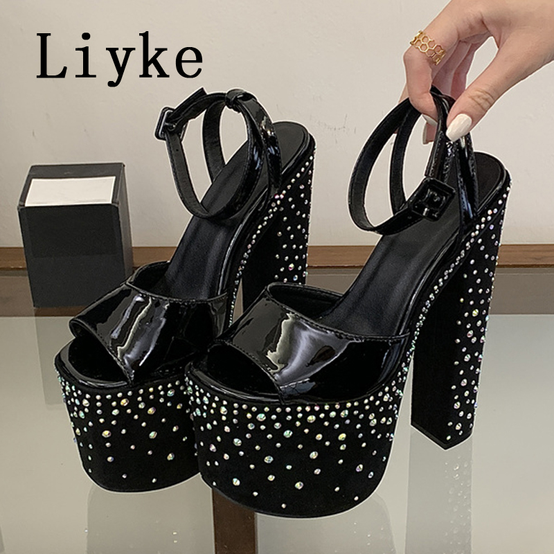 Sandali Liyke Fashion con stra - Street Fashion Shoes recensione e prezzo