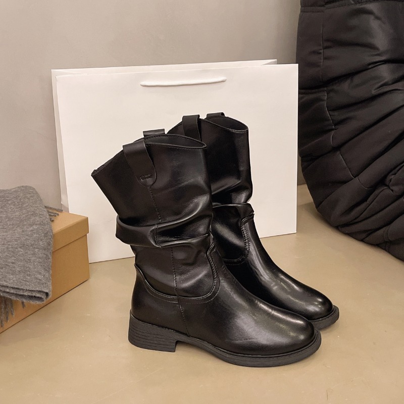 Stivaletti larghi con tacco la - Street Fashion Winter 2025 recensione e prezzo