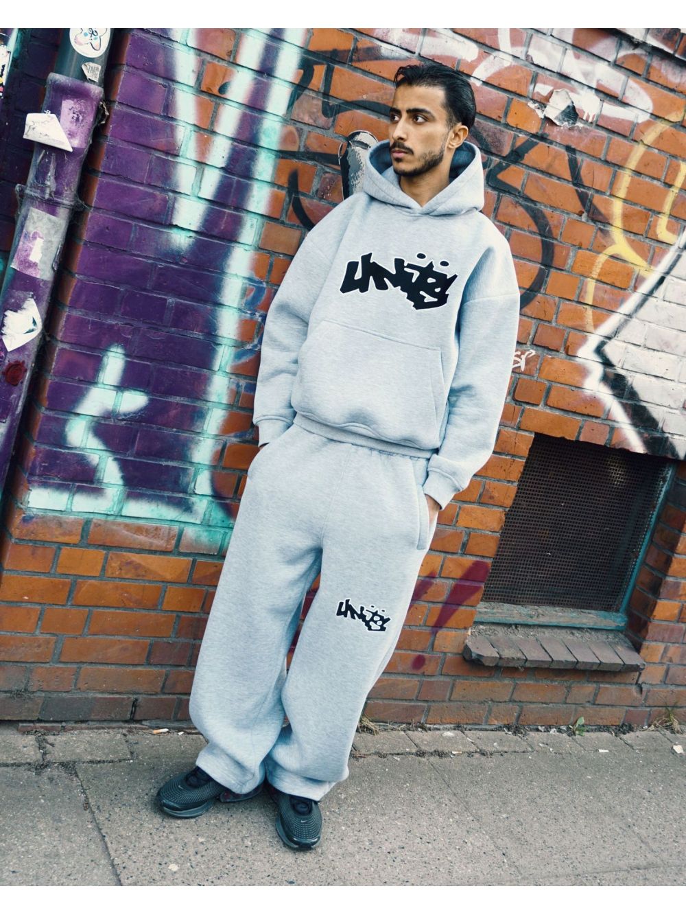Completo unisex in stile retrò - Street Fashion Designers recensione e prezzo