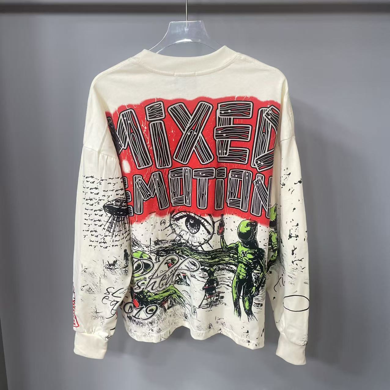 T-shirt a maniche lunghe MIXED - Street Fashion Designers recensione e prezzo