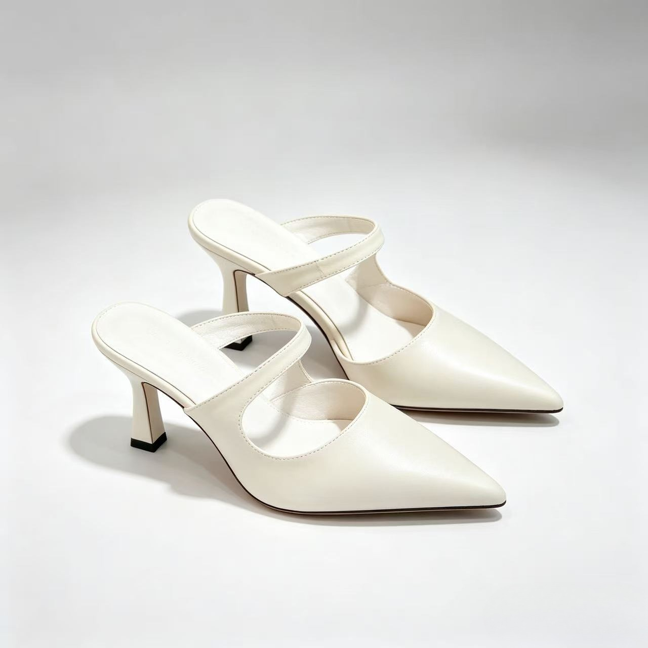 Sandali a punta con tacco alto - Street Fashion Shoes recensione e prezzo