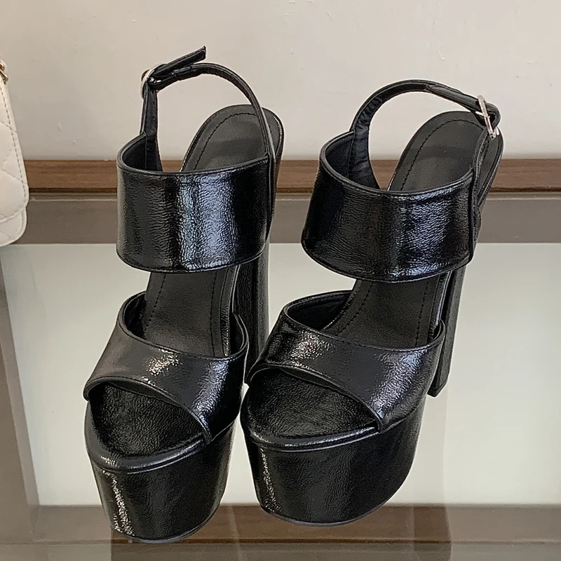Eilyken Summer Fashion Open To - Street Fashion Shoes recensione e prezzo
