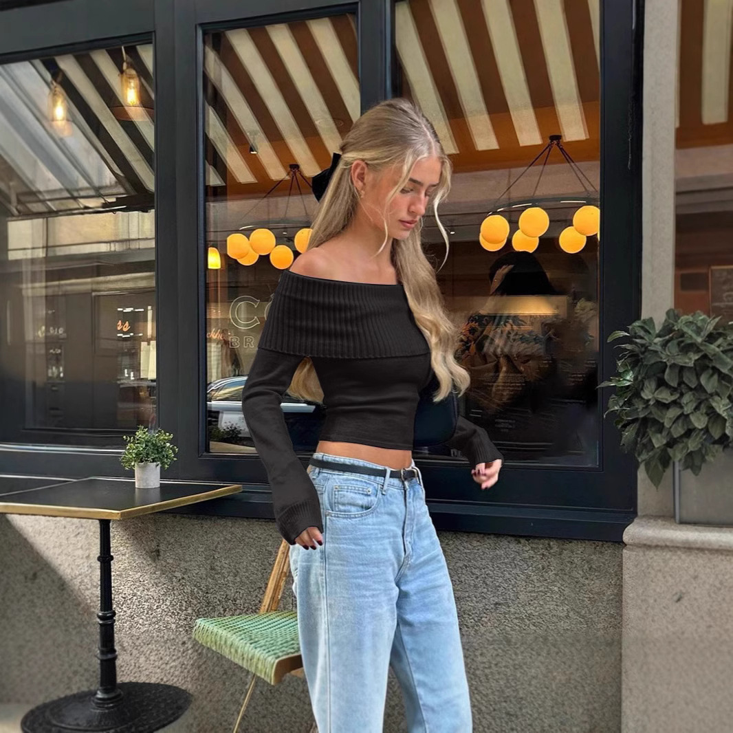 Top a Spalle Scoperte da Donna - Street Fashion Winter 2026 recensione e prezzo
