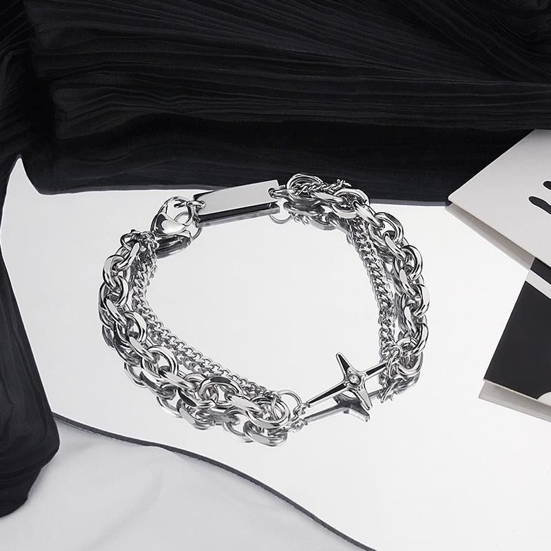 Bracciale vintage con stella a - Street Fashion Rings recensione e prezzo