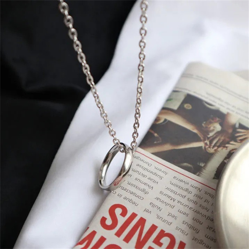 Collana con ciondolo ad anello - Street Fashion Rings recensione e prezzo