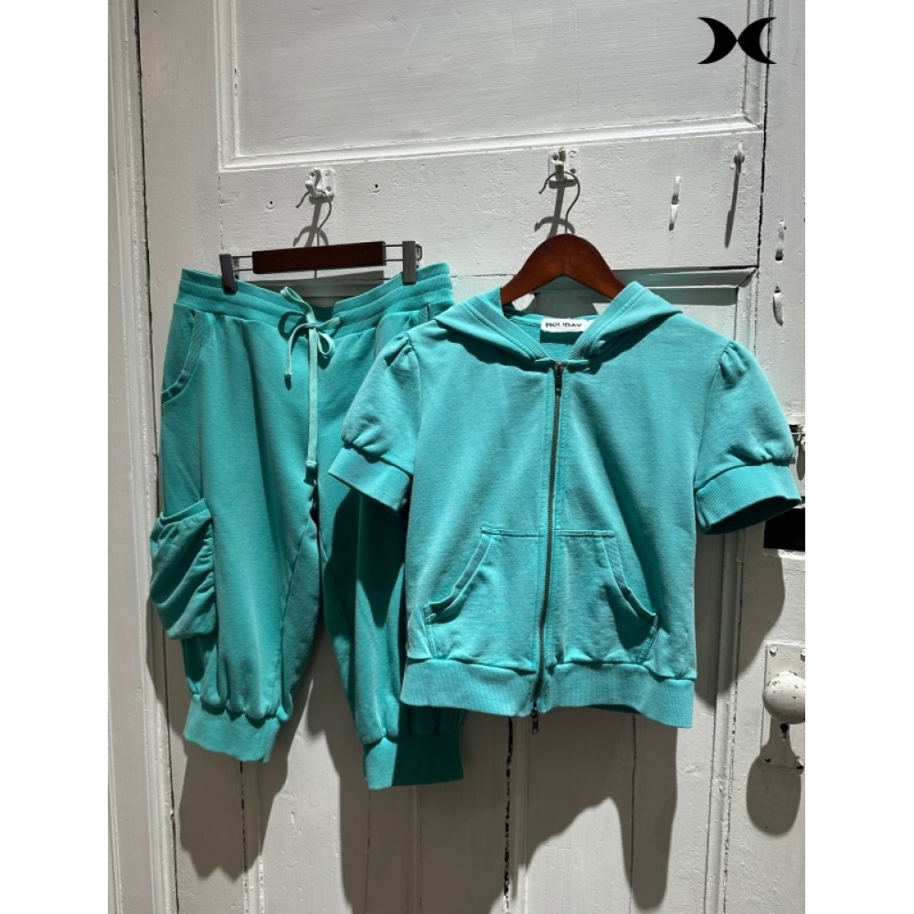 Completo sportivo alla moda in - Street For Fashion recensione e prezzo