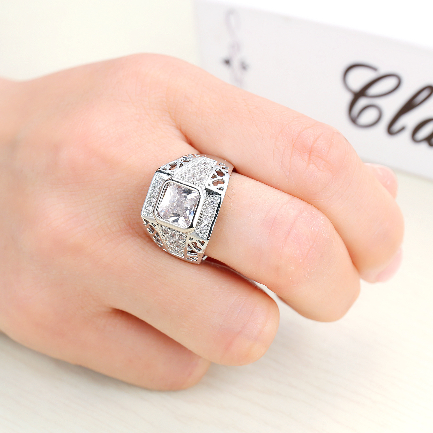 Anelli di zirconi cubici roton - Street Fashion Rings recensione e prezzo